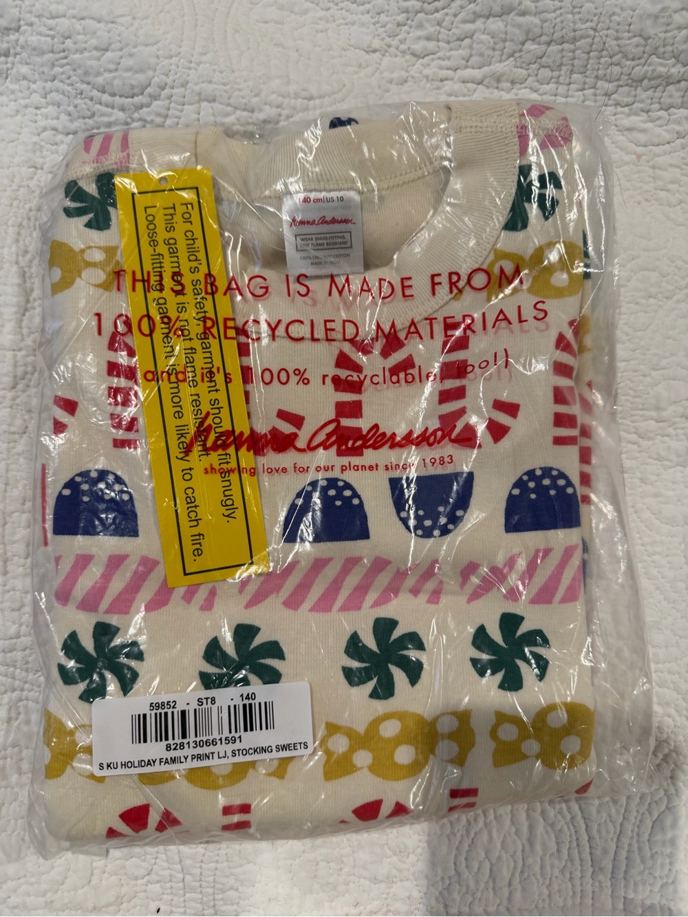 NWT Hanna Andersson Cream Holiday Print pajamas